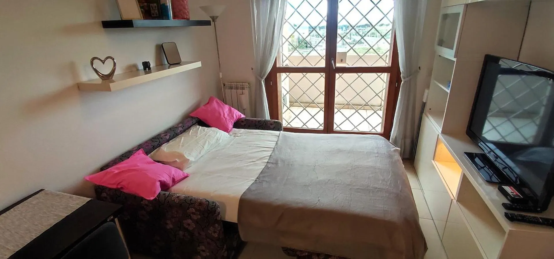Villa Certosina Roma Daire