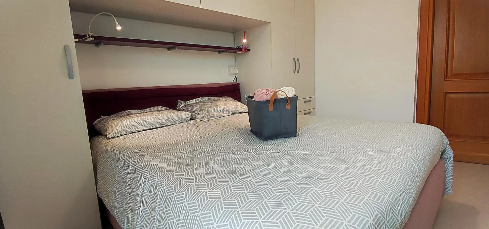 Apartment Villa Certosina Rome